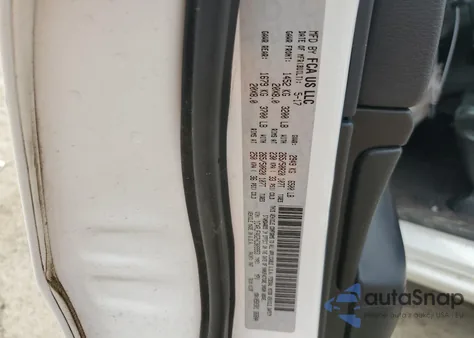 2017 Jeep Grand Cherokee Laredo from USA, damaged, VIN 1C4RJFAG2HC909953